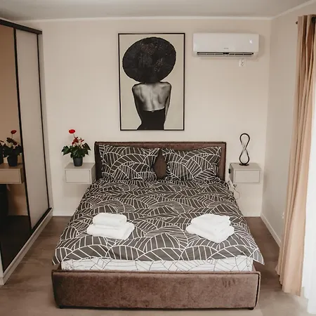 White House Iris Napoca - 5 Apartment