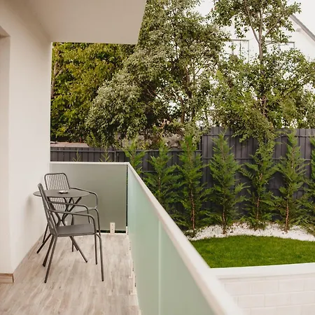 White House Iris Napoca - 5 Apartment