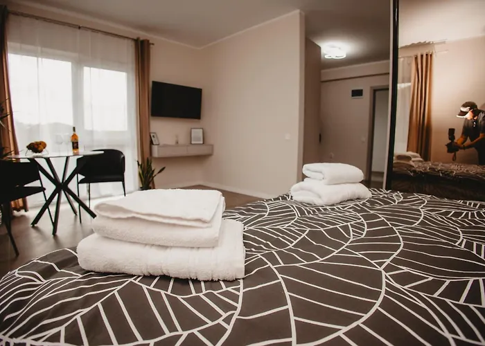 White House Iris Napoca - 5 Apartment