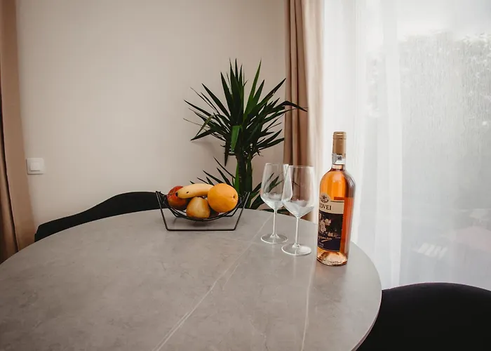 White House Iris Napoca - 5 *